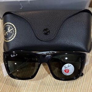 Ray-Ban Classic Black Polarized Sunglasses RB4194 (black) New Case & Lens Cloth